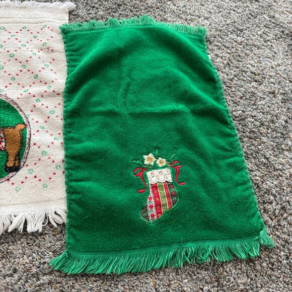 LOT of 3 Christmas Themed Hand Towels Reindeer Santa Claus Stocking & Poinsettia - Picture 4 of 11